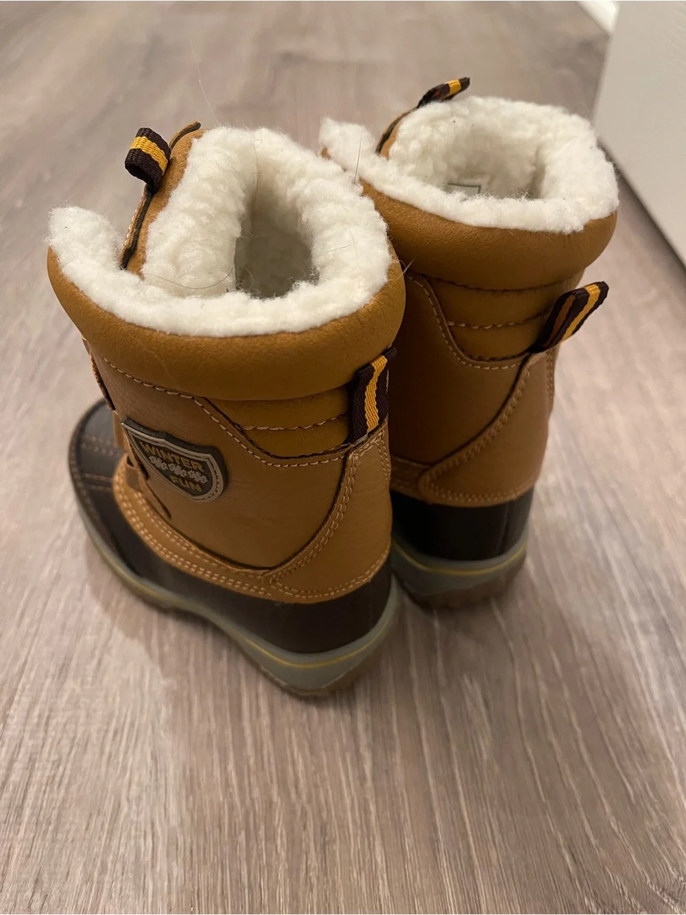 Khombu Brown and Tan Kids Winter boots size 5